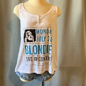 BLONDIE